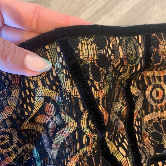 Gorgeous space due lace dress - Picture 4 of 7